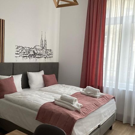Aviendo Old Town Apartments วรอตซวาฟ ภายนอก รูปภาพ
