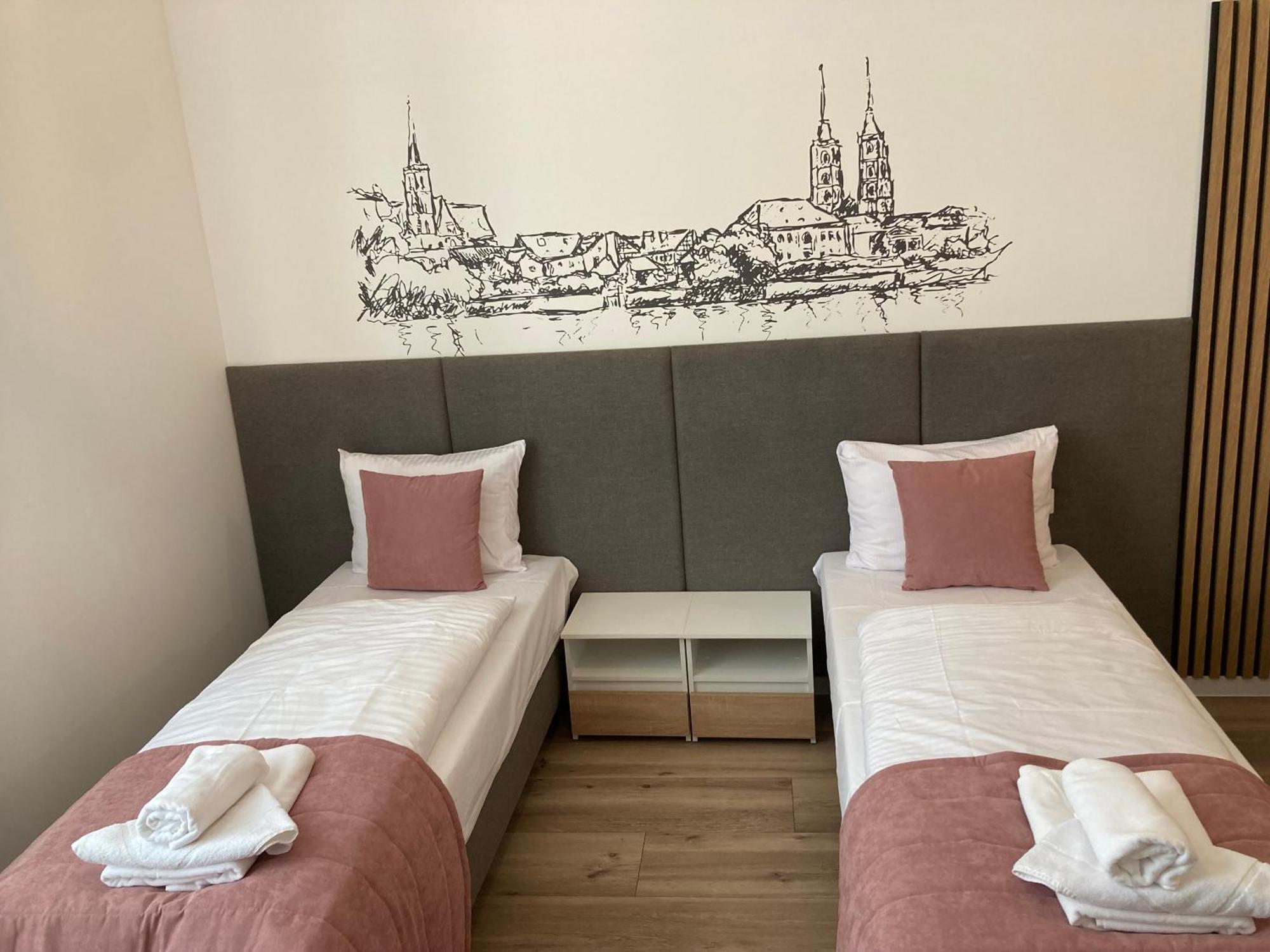 Aviendo Old Town Apartments วรอตซวาฟ ภายนอก รูปภาพ