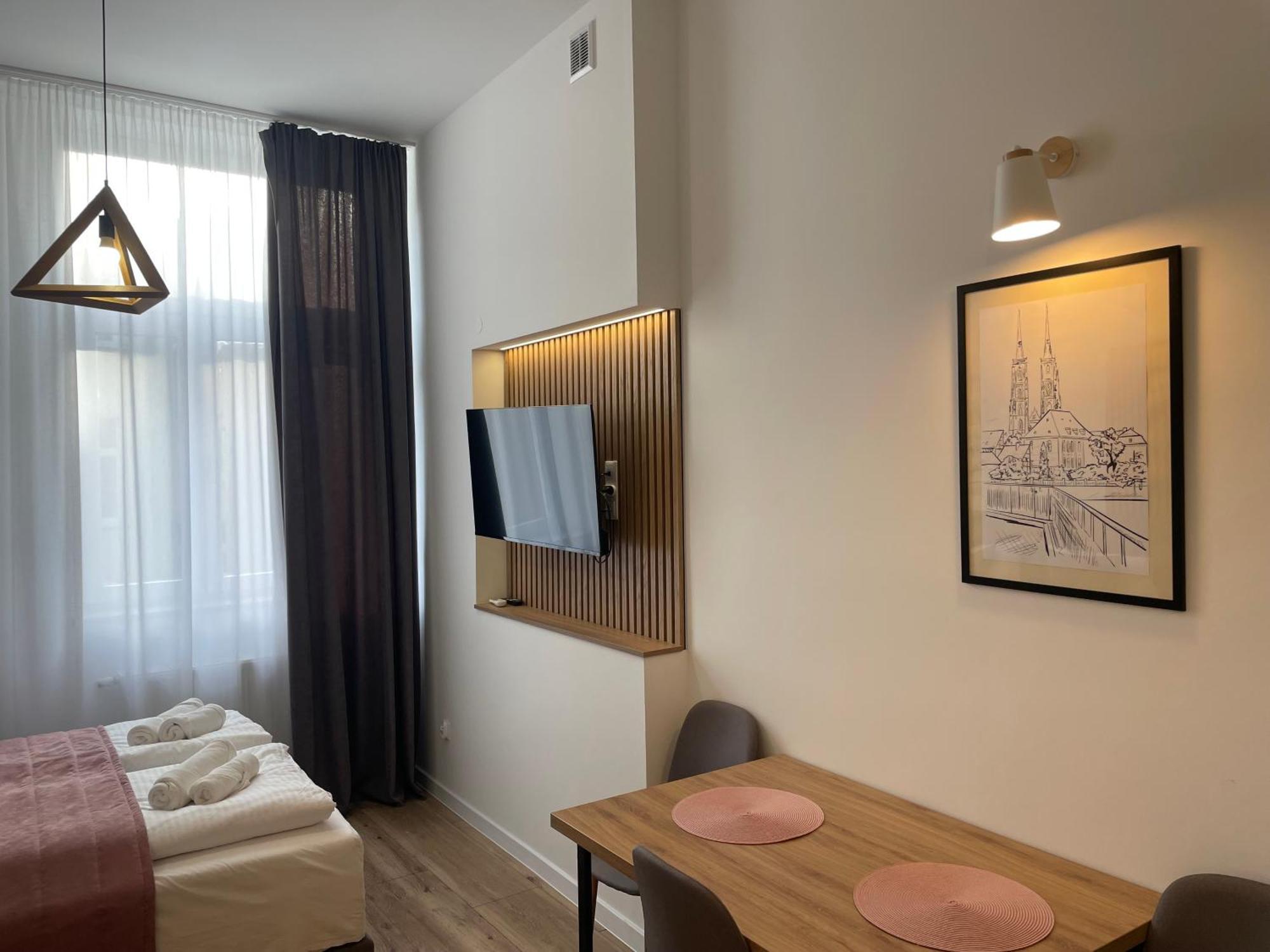 Aviendo Old Town Apartments วรอตซวาฟ ภายนอก รูปภาพ